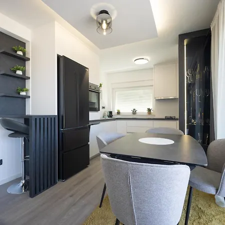 La Storia Apartment Makarska
