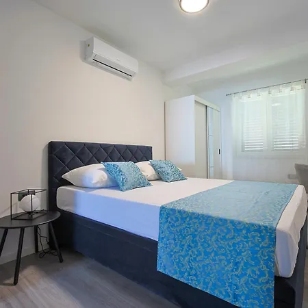 Apartment La Storia Makarska