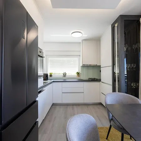 La Storia Apartment