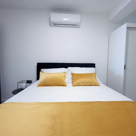 La Storia * Makarska