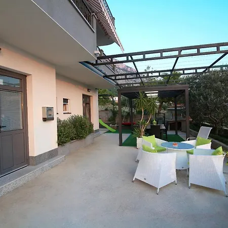 La Storia Apartment *